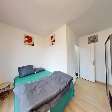 Apartment F2 - Rue Dauphine *